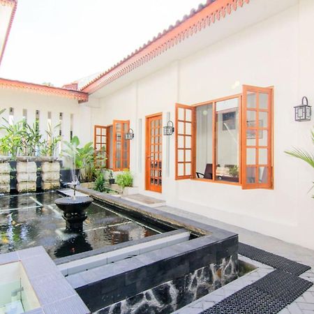 S5 Guest House Yogyakarta Exterior foto